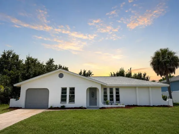 11113 CARNEGIE AVE, Englewood, FL 34224