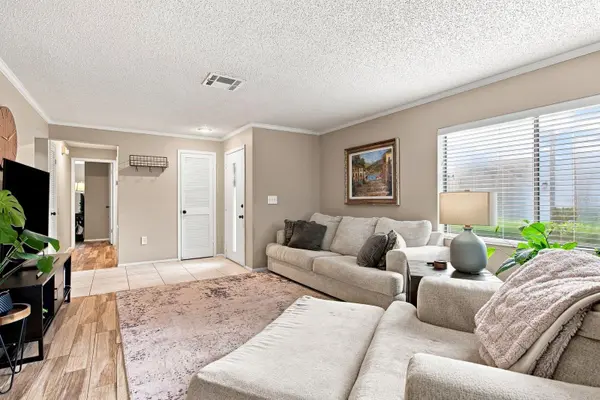 511 MISTLETOE CT #A, Safety Harbor, FL 34695