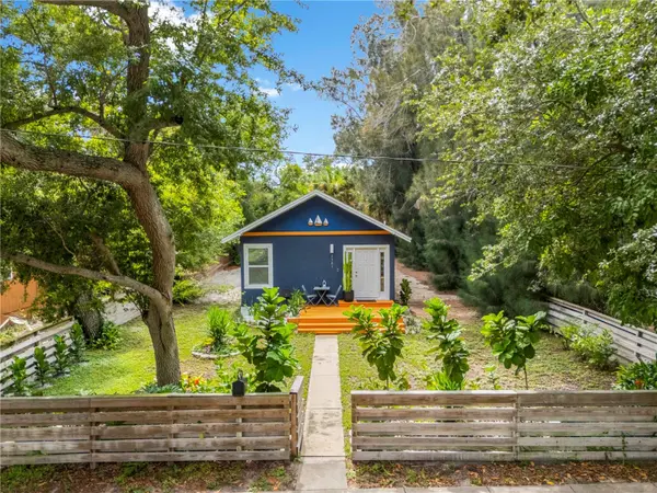 2101 43RD ST S, St Petersburg, FL 33711