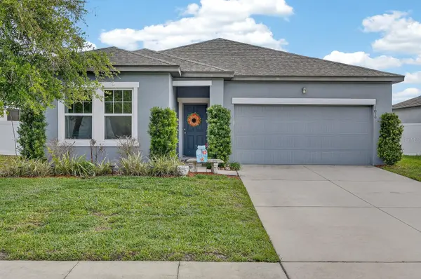 1019 LANDING LN, Deltona, FL 32738