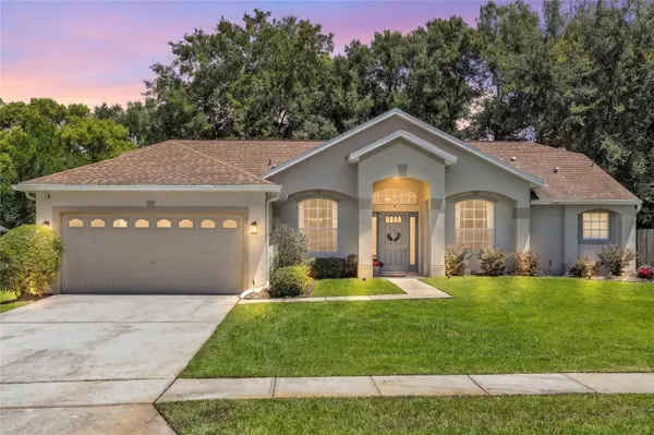 122 CEDAR SPRINGS CIR, Debary, FL 32713