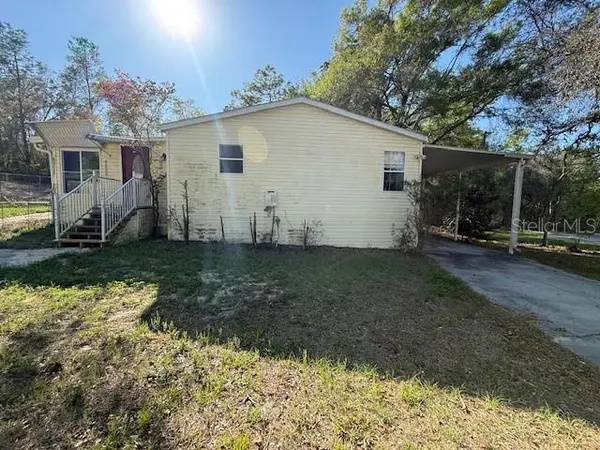 4899 MERLIN CIR, Dade City, FL 33523