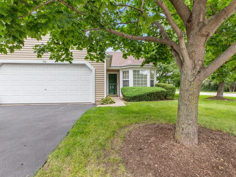 900 Partridge CIR, Marengo, IL 60152