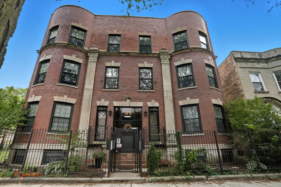 5039 S Michigan AVE #1S, Chicago, IL 60615