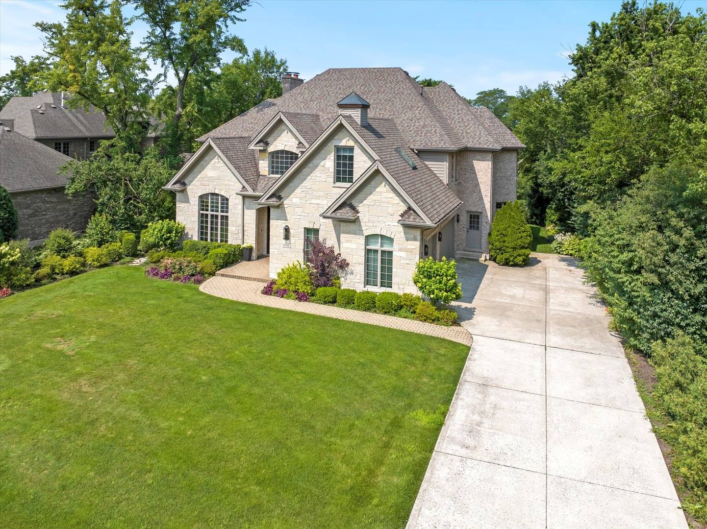 5750 S Thurlow ST, Hinsdale, IL 60521