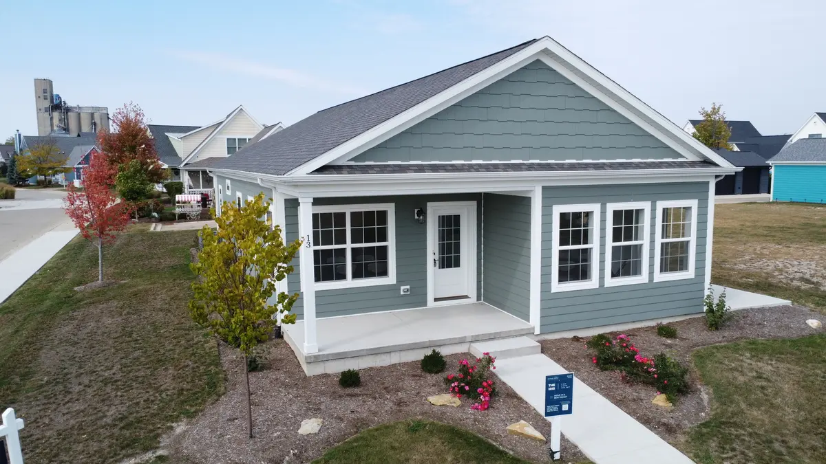 13 Starboard ST, Ottawa, IL 61350