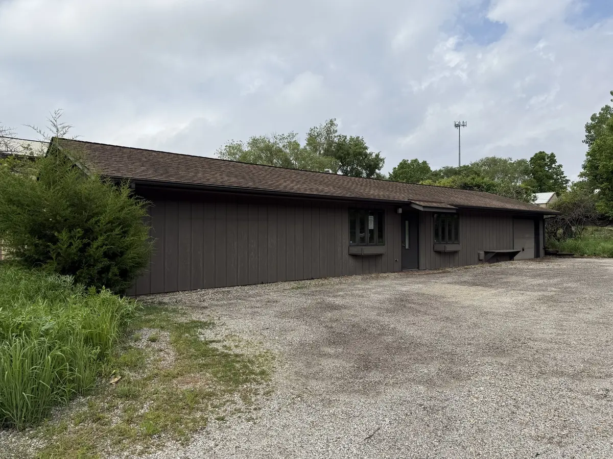1601 N Coler AVE, Urbana, IL 61801