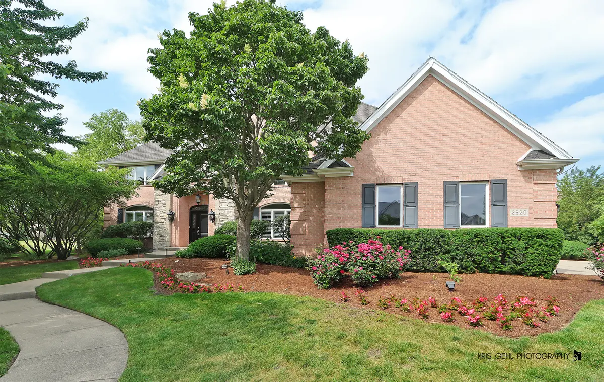 2520 Hanford LN, Aurora, IL 60502