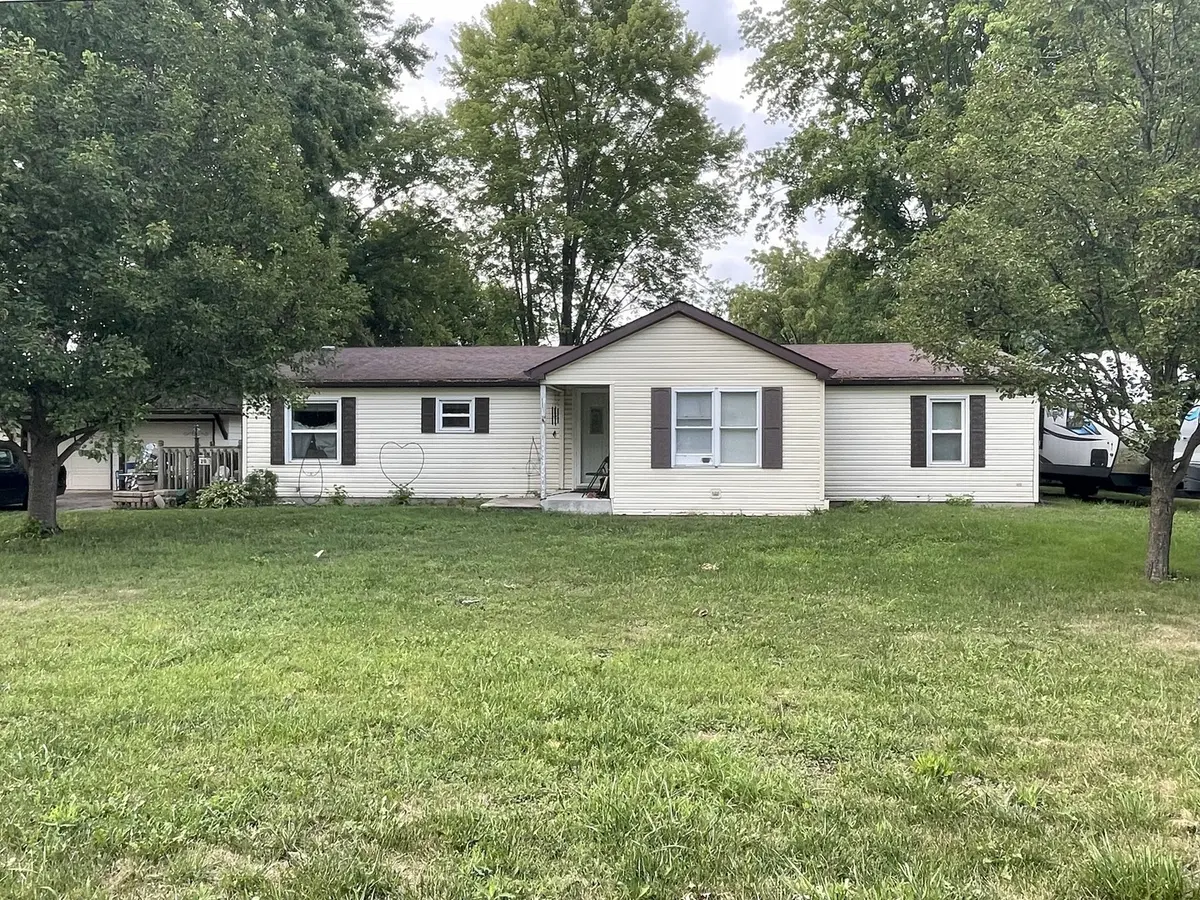 209 E North ST, Gardner, IL 60424