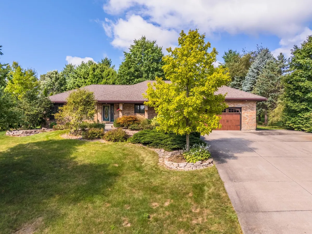 9222 Abbey WAY, Downs, IL 61736