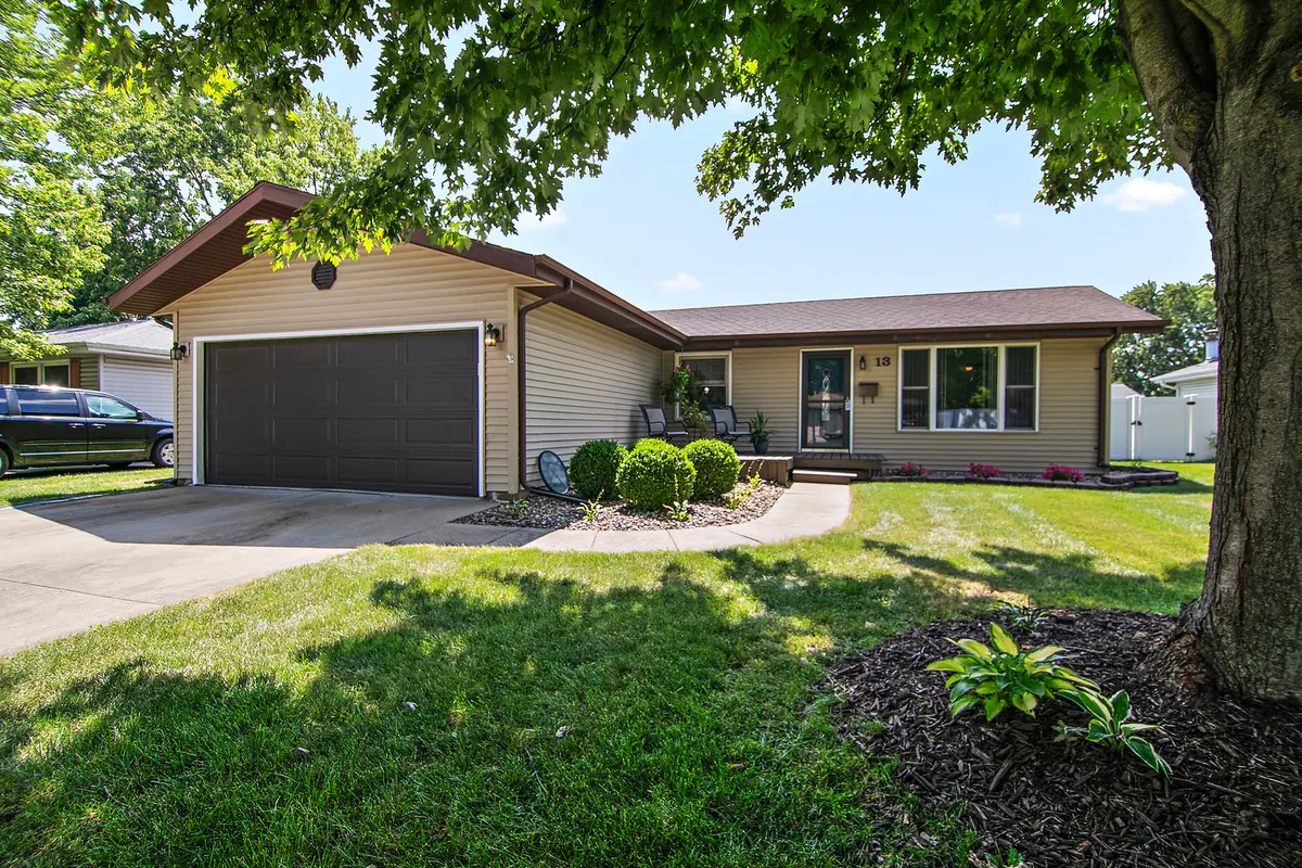 13 Bonds DR, Bourbonnais, IL 60914