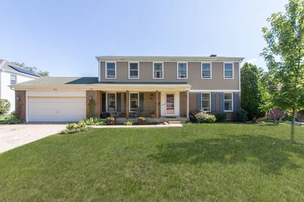 1641 Churchill RD, Schaumburg, IL 60195