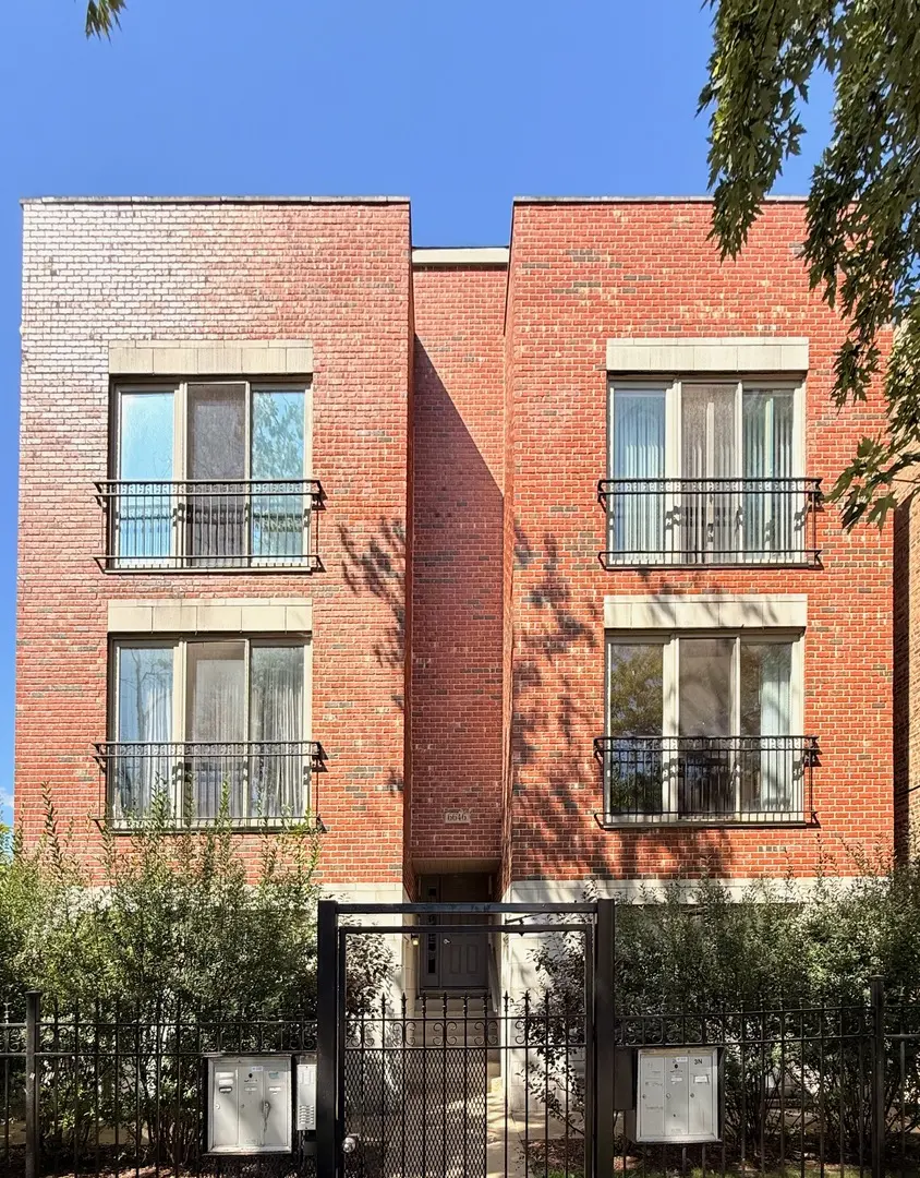 6646 S Greenwood AVE, Chicago, IL 60637