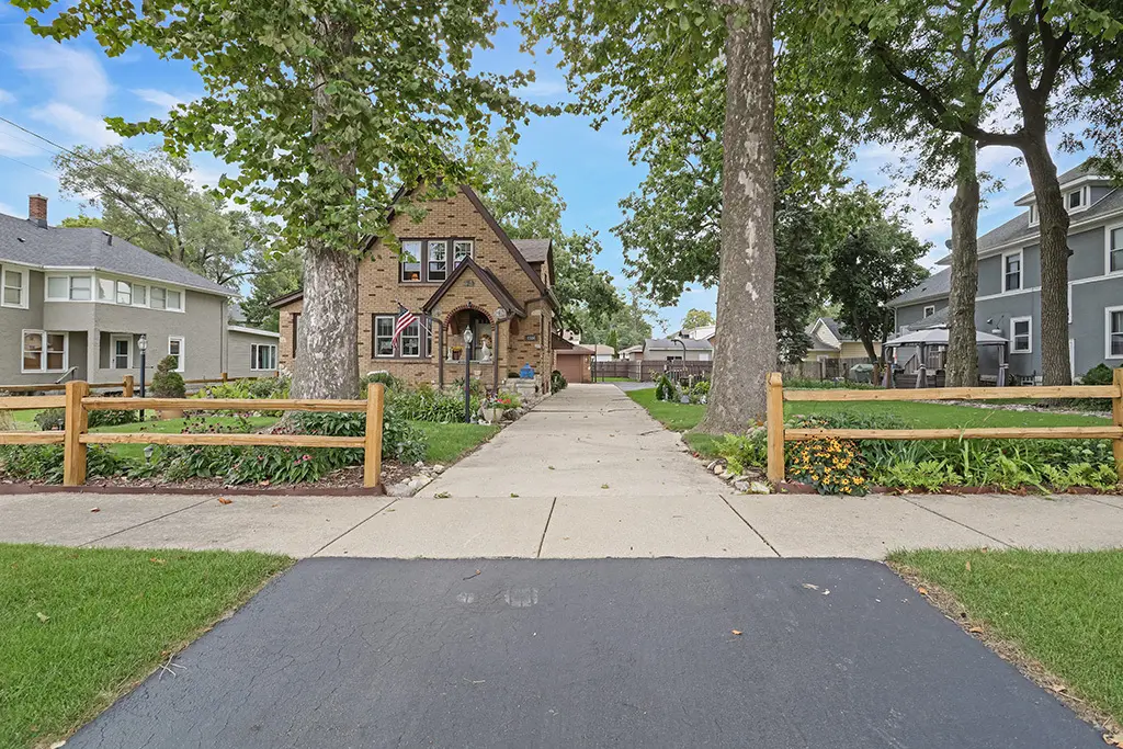1326 S Washington ST, Lockport, IL 60441