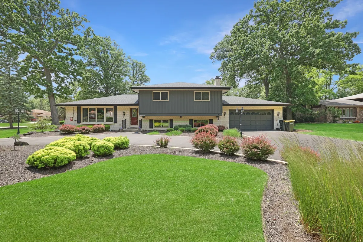 336 S CENTRAL AVE, Wood Dale, IL 60191