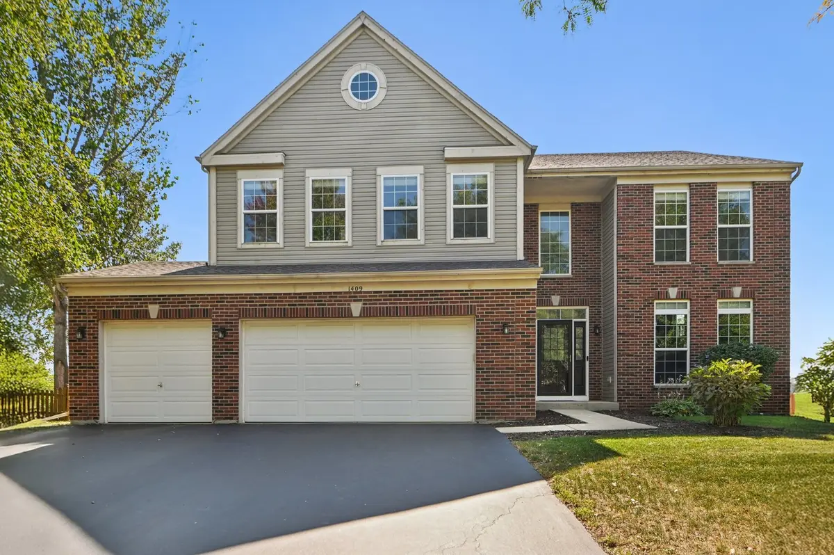 1409 Aster LN, Bolingbrook, IL 60490