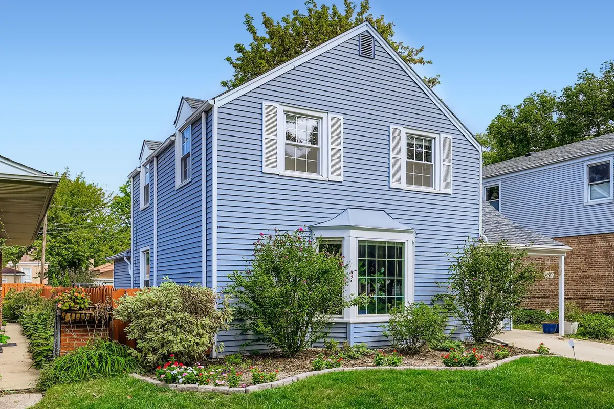 5346 Suffield TER, Skokie, IL 60077