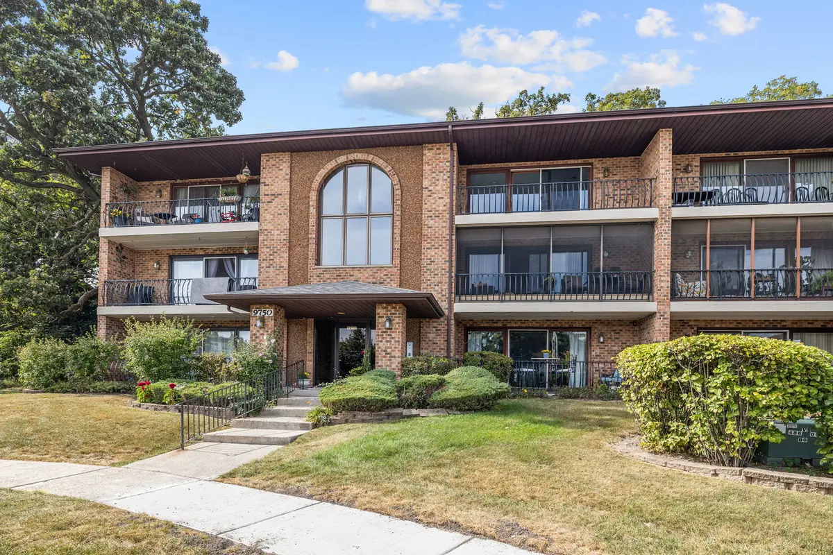 9750 Ravinia LN #303, Orland Park, IL 60462