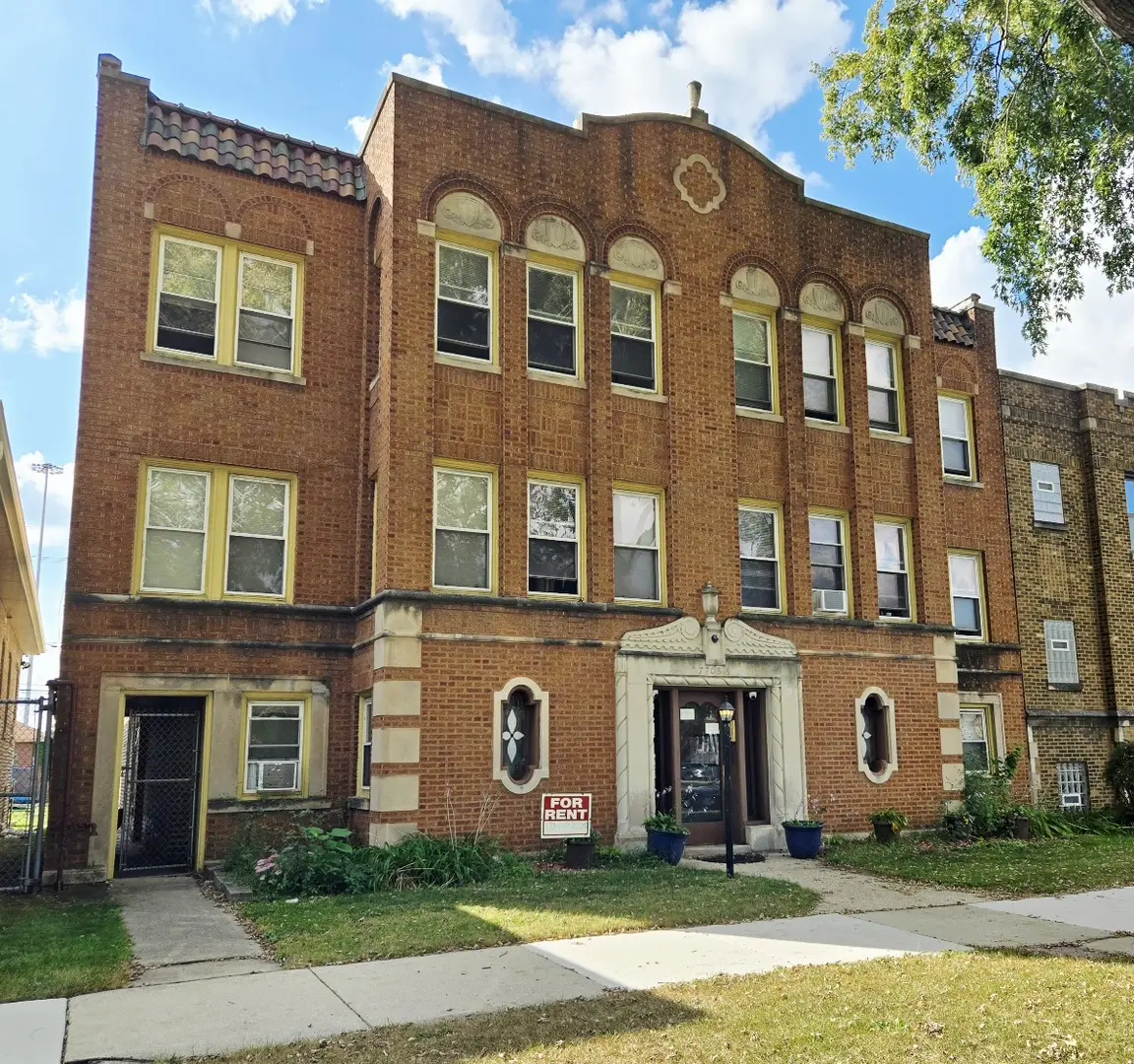 7708 S Wabash AVE, Chicago, IL 60619