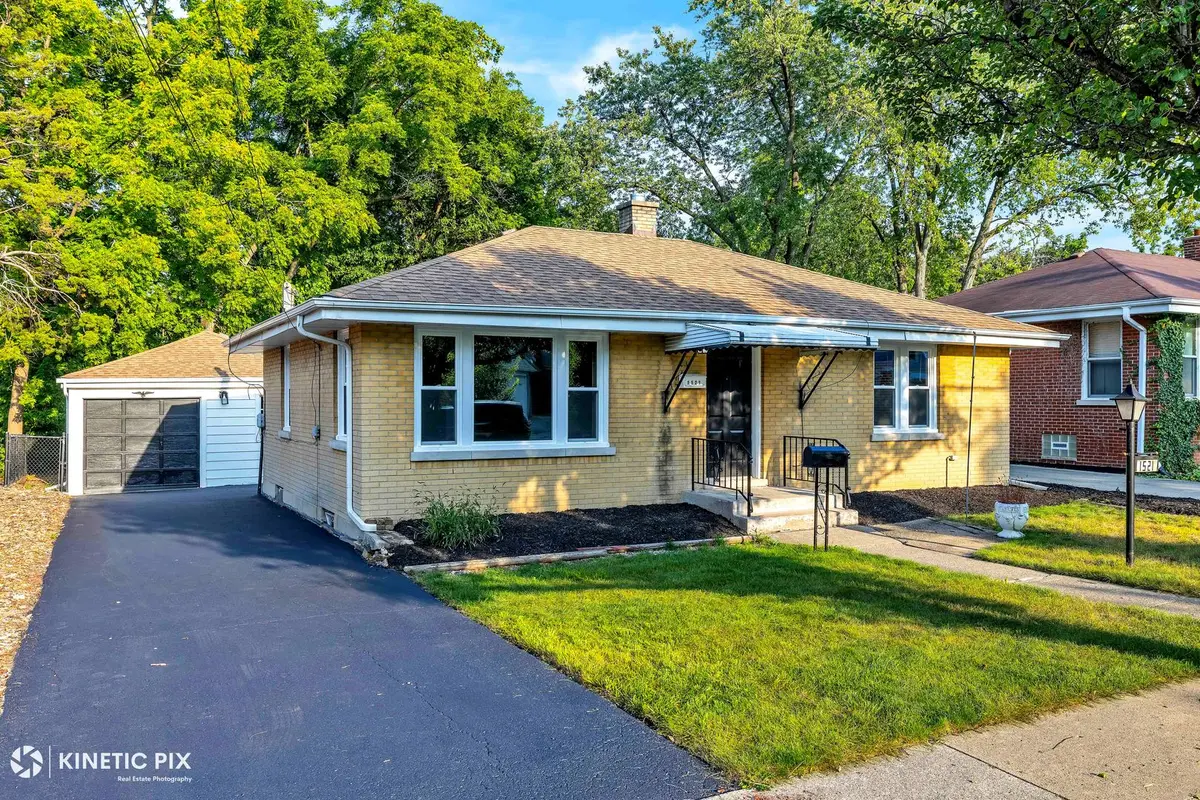1521 N Hillside AVE, Berkeley, IL 60163