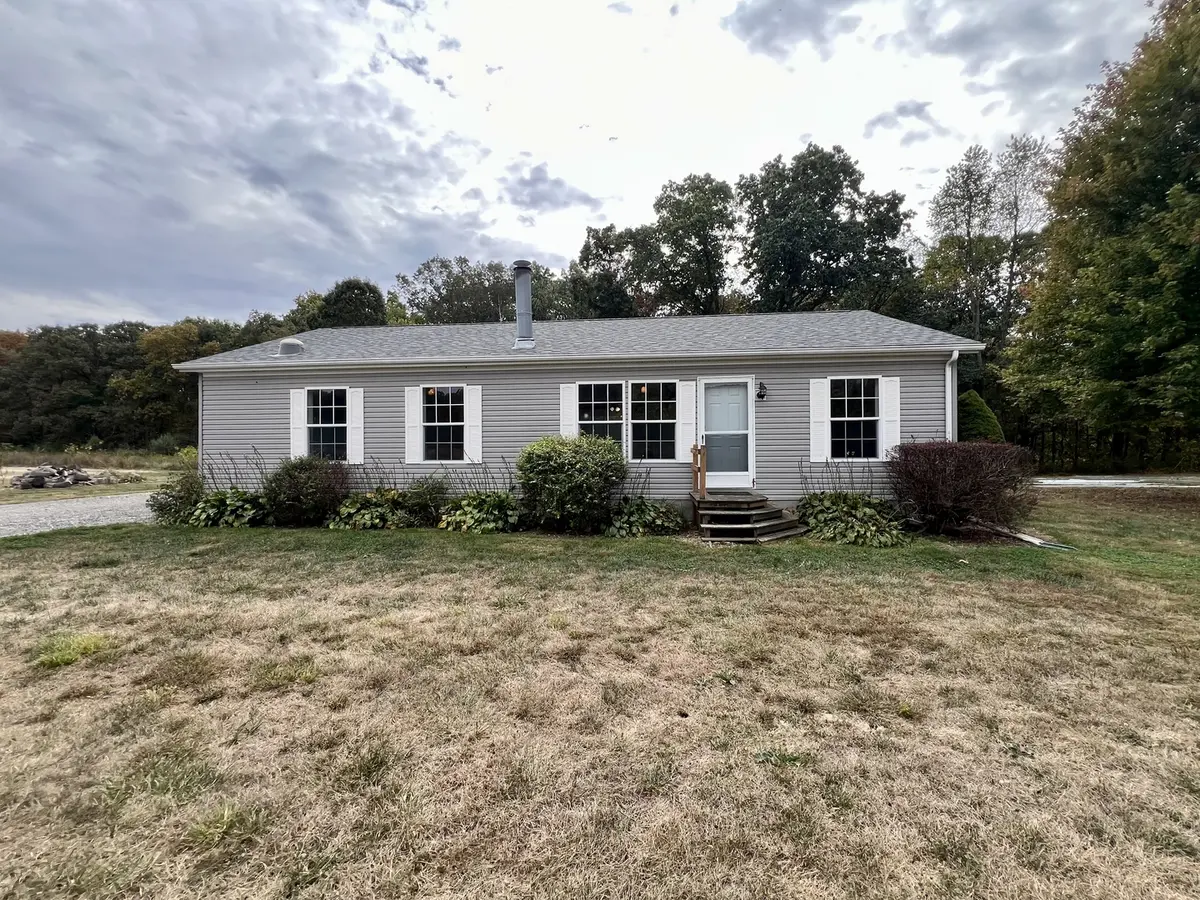 14374 N 1st ST, Beecher City, IL 62414