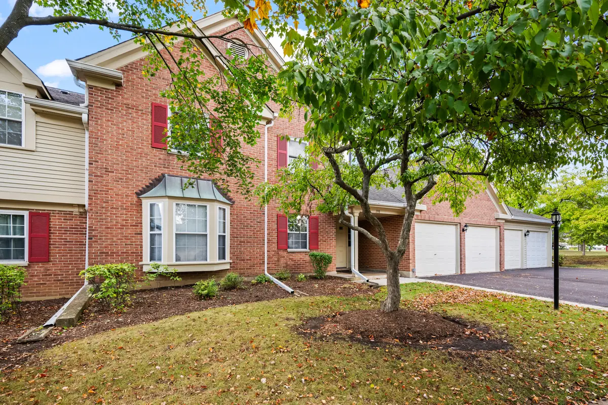 198 Camden CT #z2, Schaumburg, IL 60194