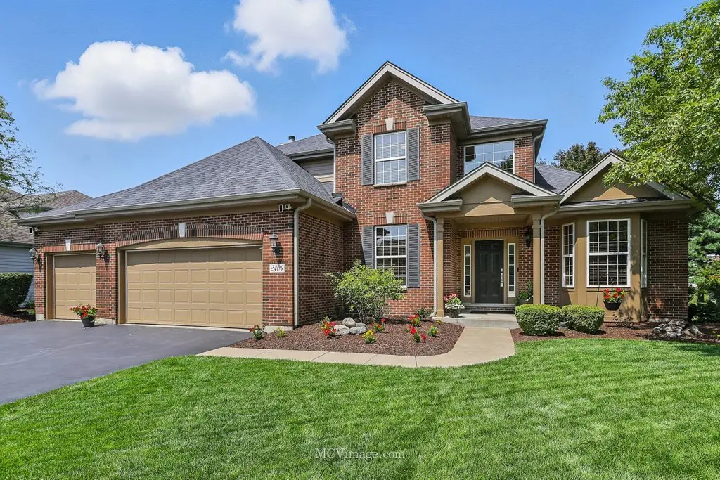 2409 Brookridge DR, Plainfield, IL 60586