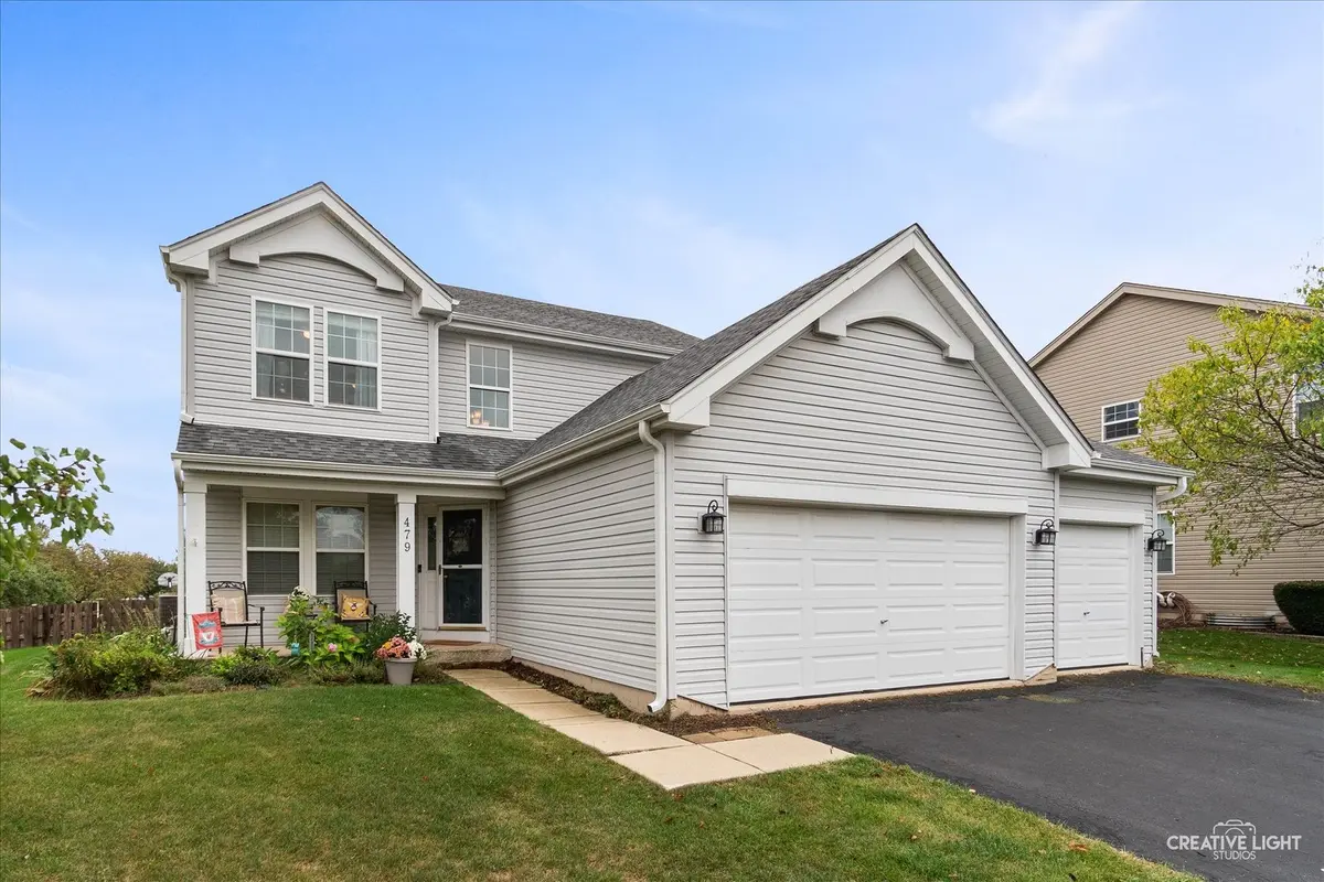 479 Raintree DR, Oswego, IL 60543