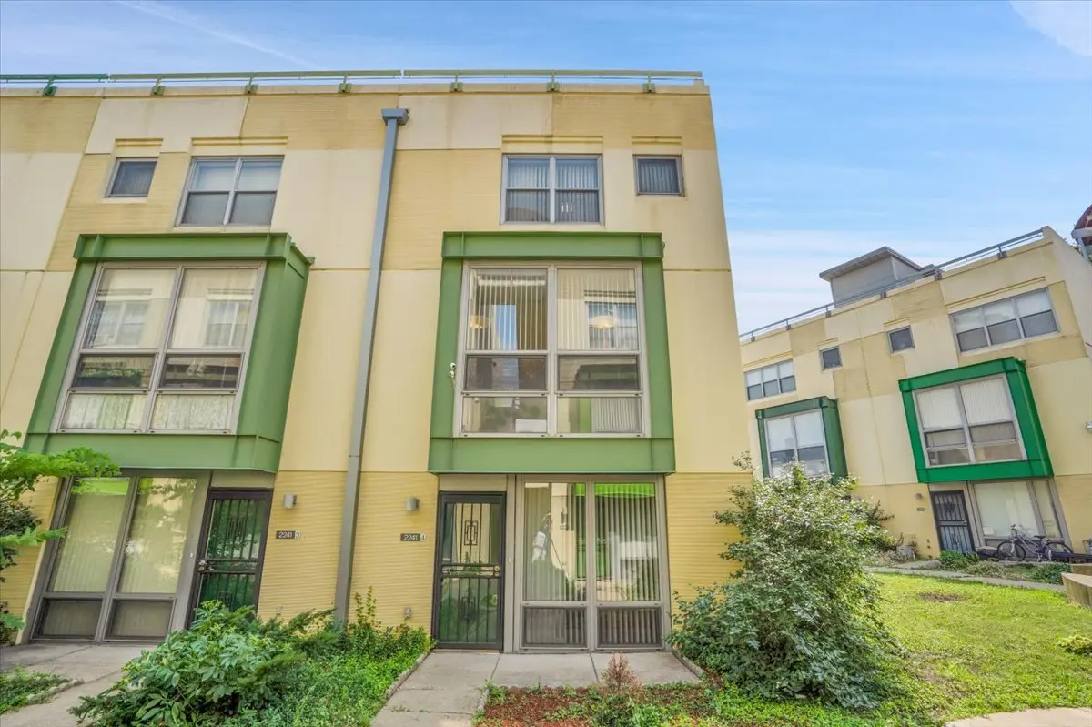 2241 S Archer AVE #4, Chicago, IL 60616