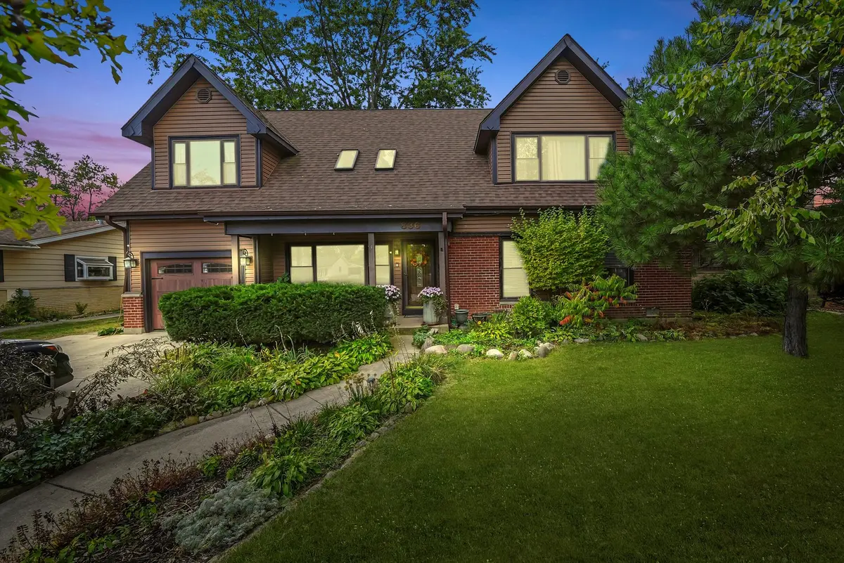 836 Bonita AVE, Elk Grove Village, IL 60007