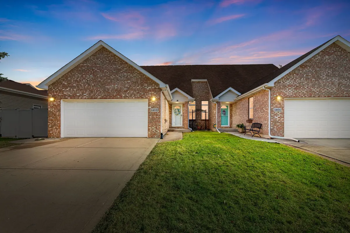 1403 Coral Bell DR, Joliet, IL 60435