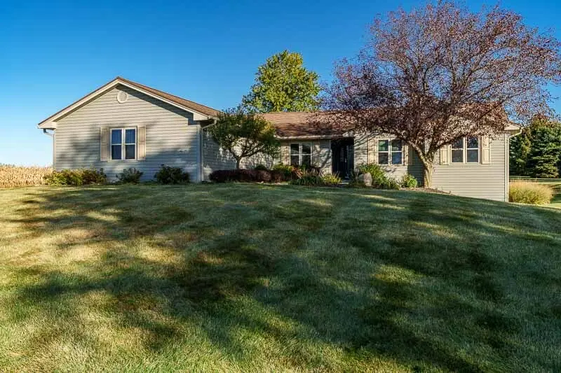 13755 Baker RD, Durand, IL 61024