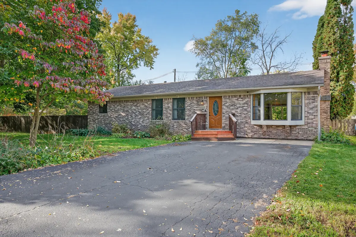5111 Wonder Woods DR, Wonder Lake, IL 60097