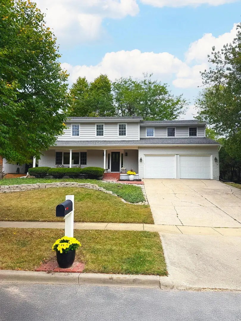 26 Pendleton WAY, Bloomington, IL 61704