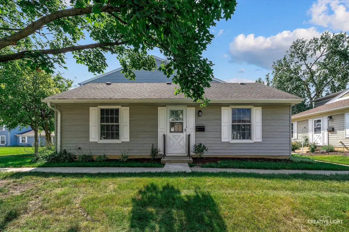 1489 Woodcutter LN #A, Wheaton, IL 60189