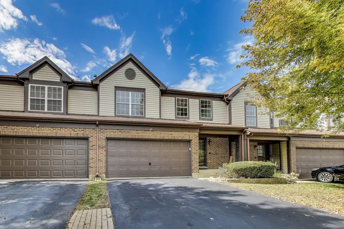 14 Oxford CT, Algonquin, IL 60102