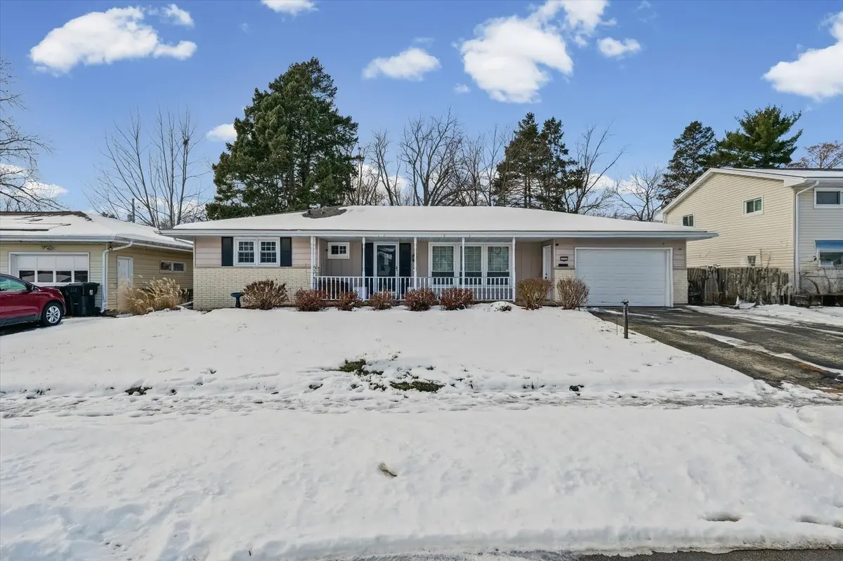 315 Oakdale AVE, Normal, IL 61761