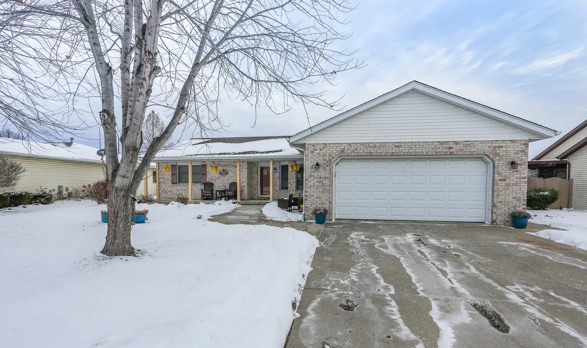 550 MEADOWS RD S, Bourbonnais, IL 60914