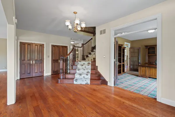 14040 Boxwood LN, Orland Park, IL 60462