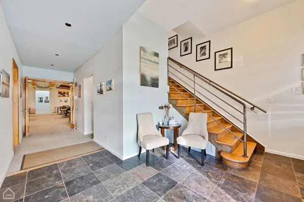 1407 W Chicago AVE, Chicago, IL 60642