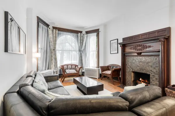2120 N Cleveland AVE #1, Chicago, IL 60614