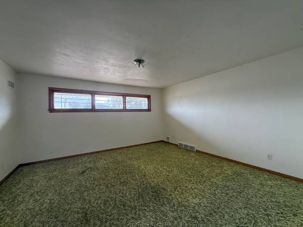1414 N State ST Belvidere, IL 61008