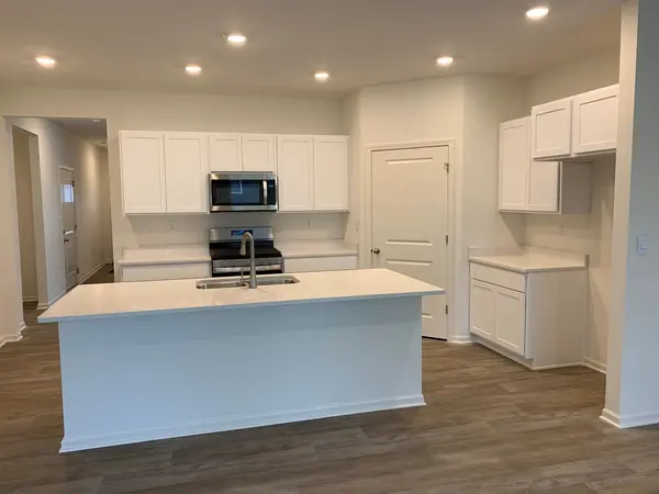 1383 Wild Tulip CIR, Bartlett, IL 60103
