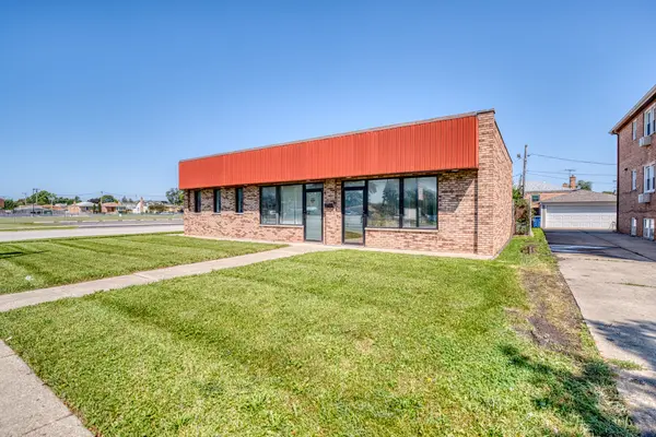 6216 W 79th ST, Burbank, IL 60459