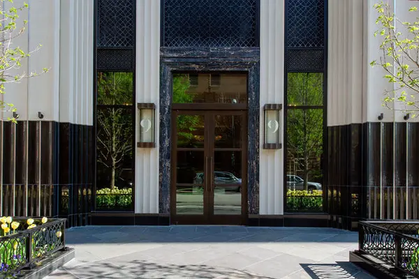 9 W Walton ST #2802, Chicago, IL 60610