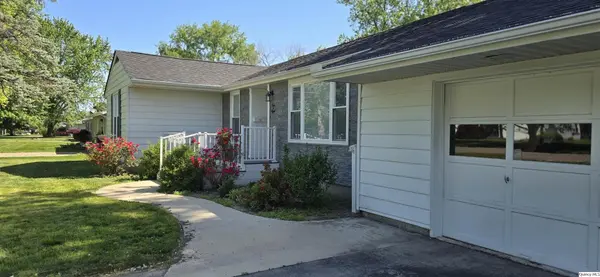 508 N Fayette, Carthage, IL 62321