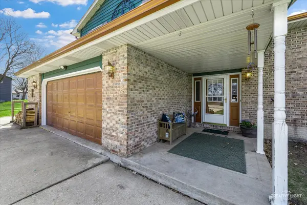 41 N Linden DR, Plano, IL 60545