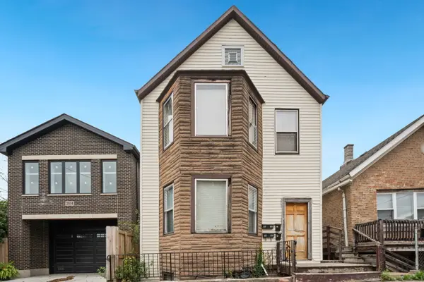 2812 S Grady CT, Chicago, IL 60608