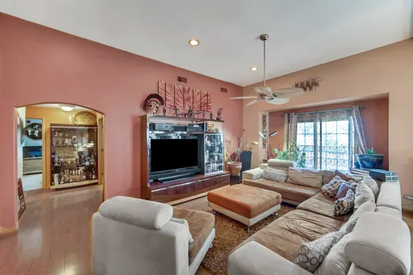 8631 Saddlebred CT #8631, Frankfort, IL 60423