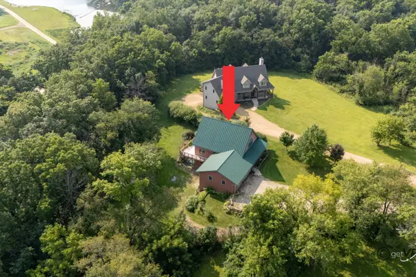 12A6 Grant CT, Apple River, IL 61001